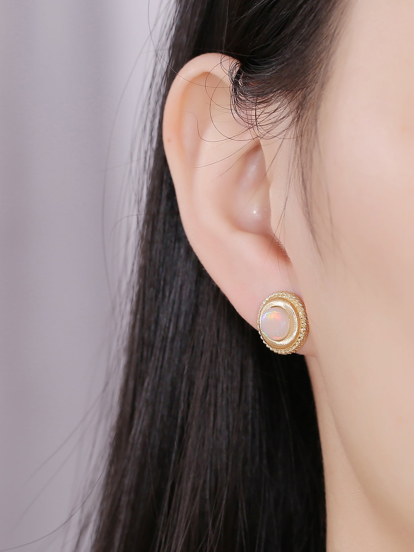 Rigato Texture Opal Ear Stud